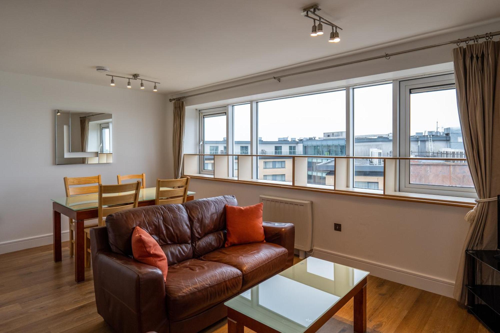 Geata Na Cathrach - Galway Lakeside Apartments Eksteriør bilde